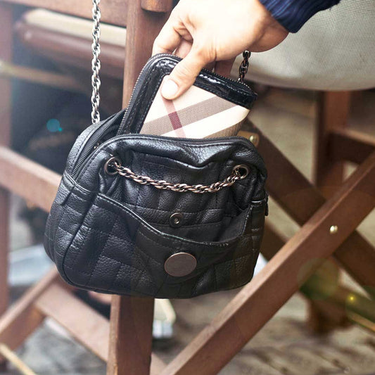 How To Choose The Perfect Bag And Wallet For Every Occasion