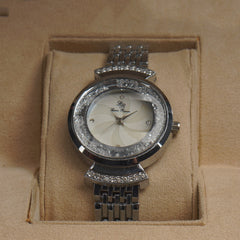 Woman Silver Chain Watch White Dial Stone