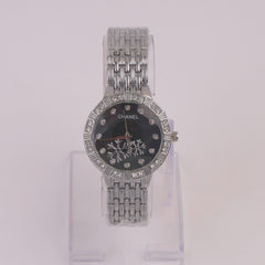 Women Chain Watch Silver Black