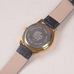 Man's Wrist Watch Golden with Black Straps