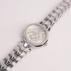 Women Chain Watch SIlver with Silver Dial VCE