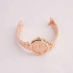Women Chain Watch Rosegold with Rose Dial VCE