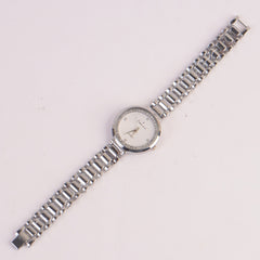 Women Silver Chain Watch With White Dial