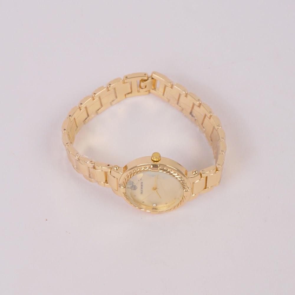 Women Chain Watch Golden with Golden Dial