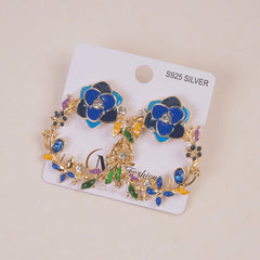 Woman's Flower Design Earring Blue