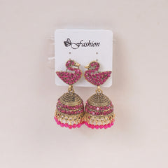 Woman's Traditional Earring Pink