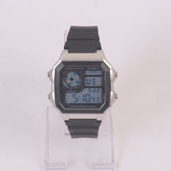 Mans Sports Wrist Watch Black