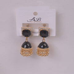 Woman's Traditional Earring Black