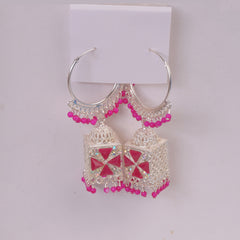 Woman's Traditional Earring Pink