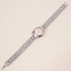 Women Stone Design Chain Wrist Watch White Dial