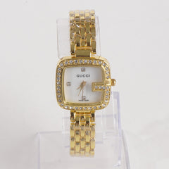 Women Stylish Chain Wrist Watch Golden With White Dial