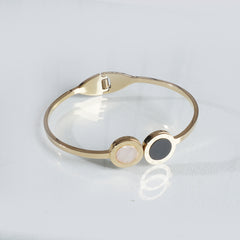 Golden Branded Kara For Women 10