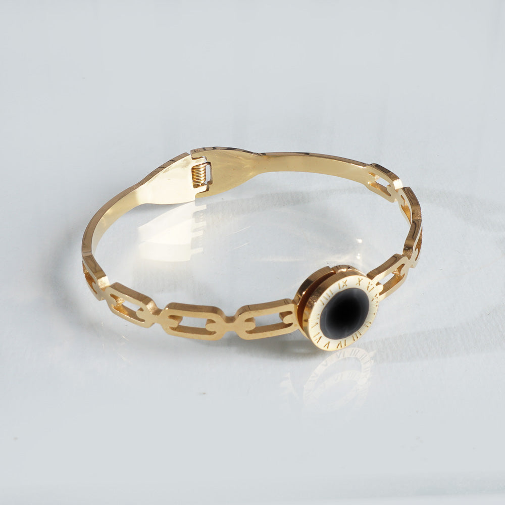 Golden Branded Kara For Women 7
