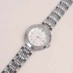 Woman Silver Chain Watch With White Dial
