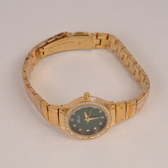 Woman Golden Chain Watch With Green Dial