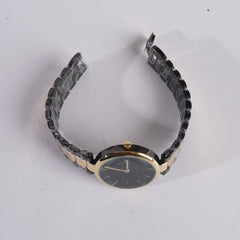Two Tone Women Stylish Chain Wrist Watch Golden