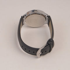 Black Straps Mans Watch With Silver Dial