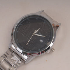 Mans Silver Chain Wrist Watch with Black Dial