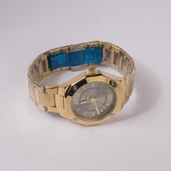 Golden Chain Mans Wrist Watch