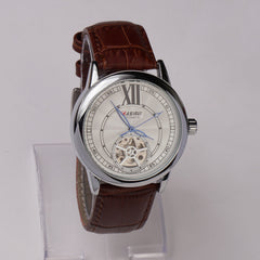 Mans Automatic Watch With Leather Straps Silver Wht 1