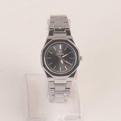 Women's Silver Chain Wrist Watch With Black Dial