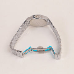 Women's Silver Chain Wrist Watch With Black Dial