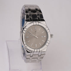 Silver Chain Mans Wrist Watch Silver Dial