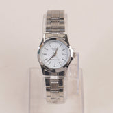 Woman Chain Watch Silver White