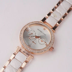 Women Chain Wrist Watch Rosegold White