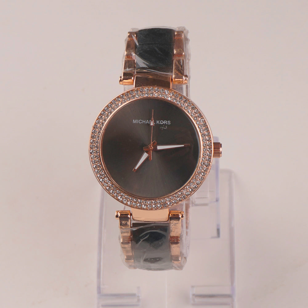 Women Chain Wrist Watch Plain Design Rosegold Black
