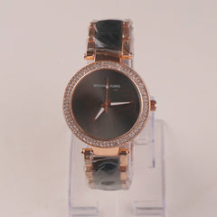 Women Chain Wrist Watch Plain Design Rosegold Black