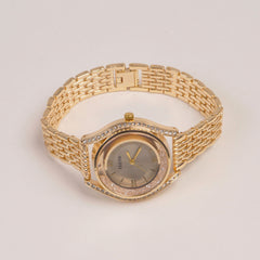 Woman Golden Chain Watch Light Dial