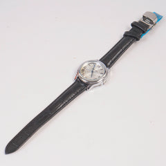 Woman Silver Dial Watch with Leather Straps