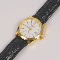 Woman Golden White Dial Watch with Black Straps CSO