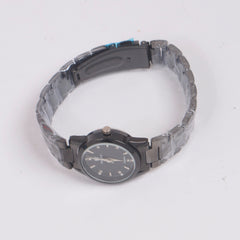 Womans Black Chain Watch with Black Dial