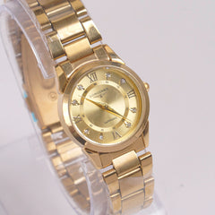 Womans Golden Chain Watch with Golden Dial