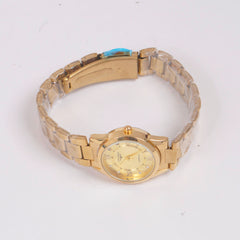 Womans Golden Chain Watch with Golden Dial