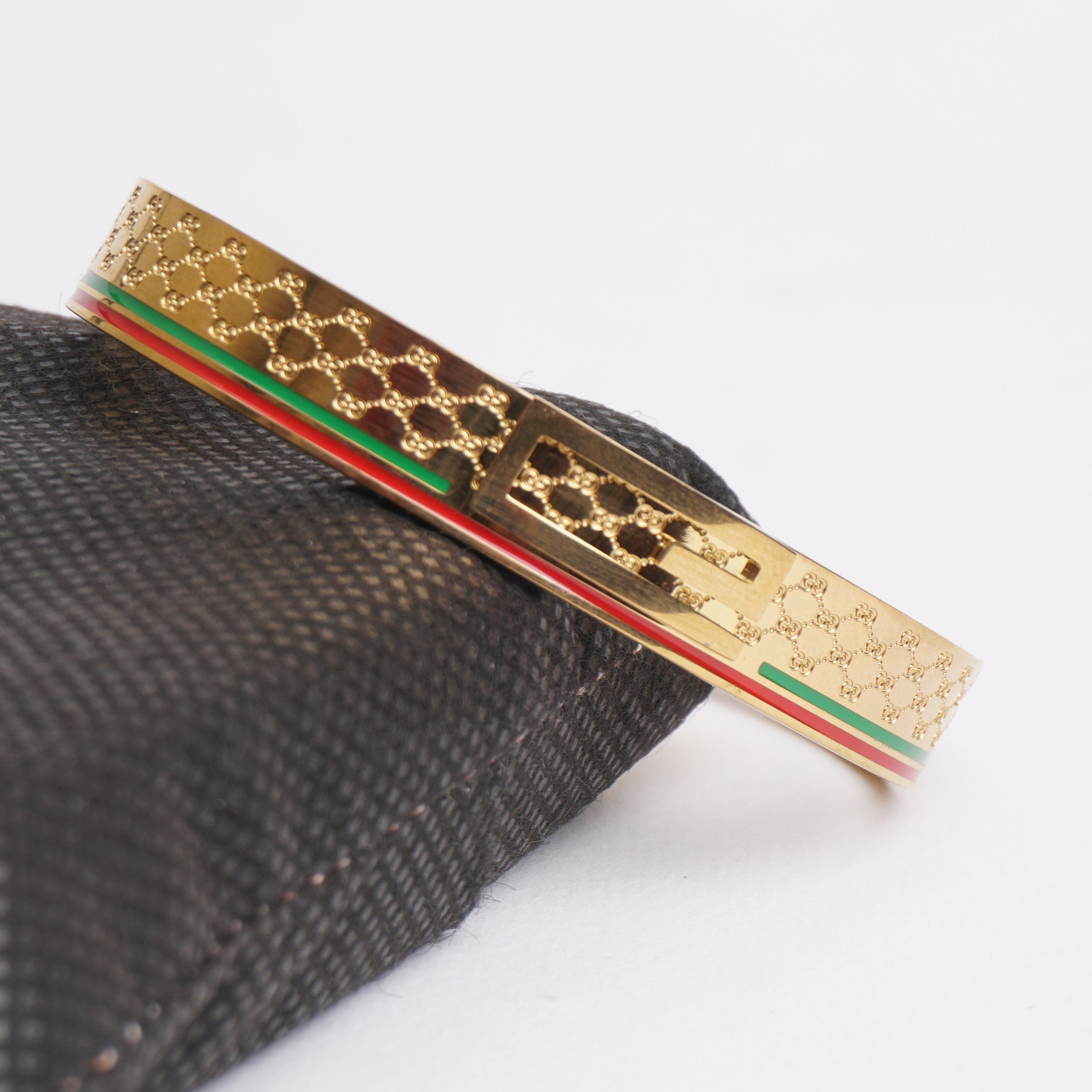 Branded Golden Kara G 10mm