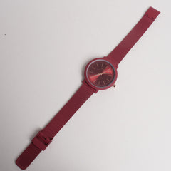 Xenlex Women Chain Wrist Watch Maroon