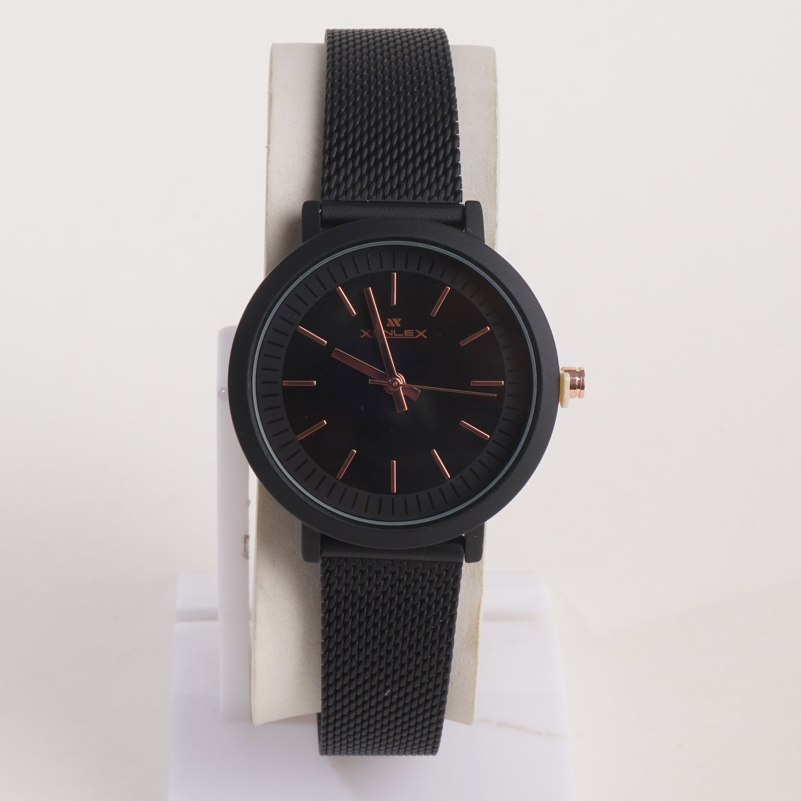 Xenlex Women Chain Wrist Watch Black – - Main Image