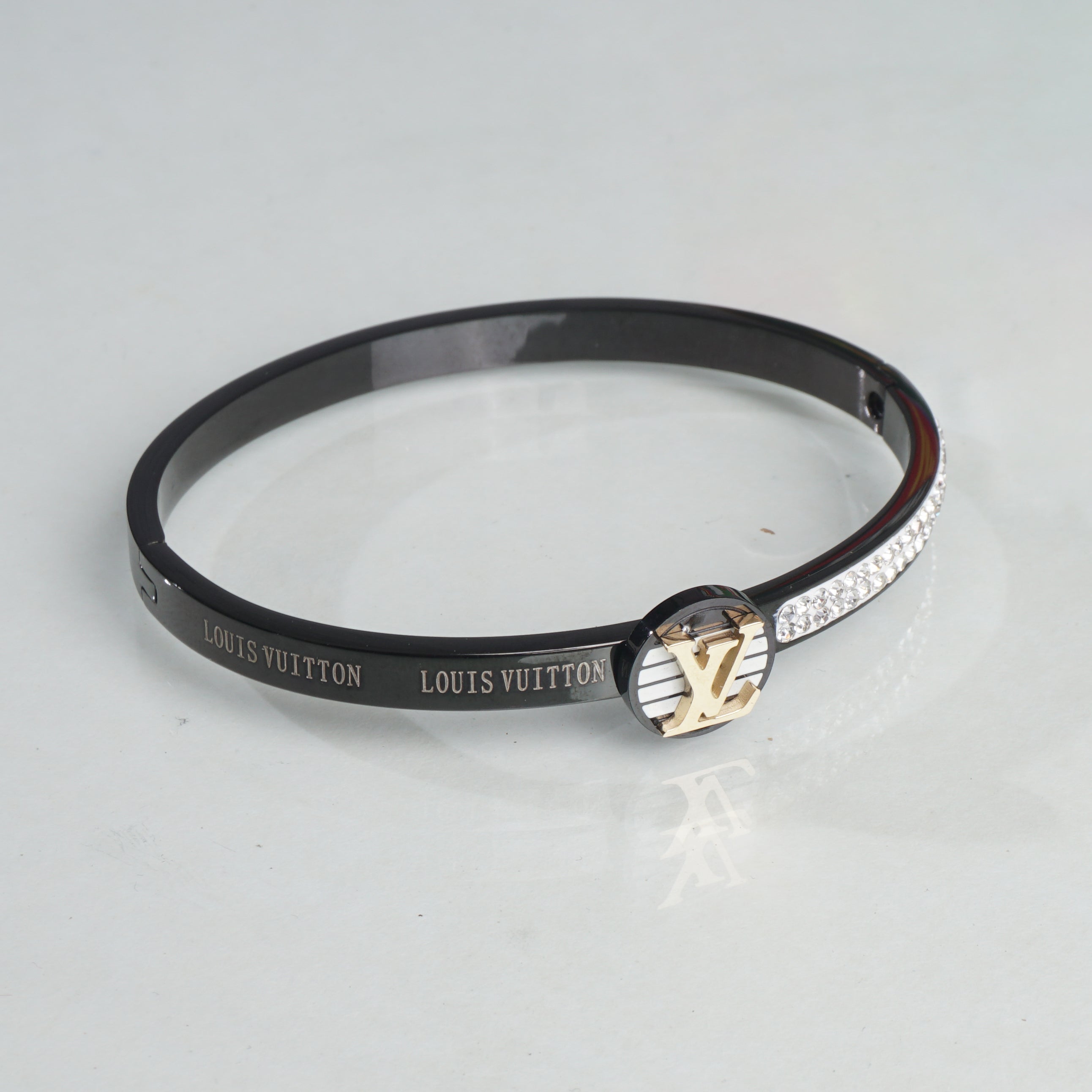 Womens Black Branded Kara LV1