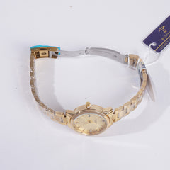 Women Stylish Chain Wrist Watch Golden