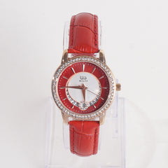 Women Stylish Wrist Watch Red