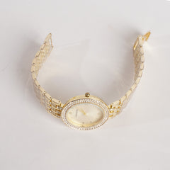 Women Stylish Chain Wrist Watch Golden