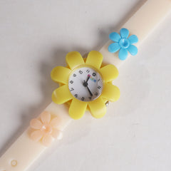 Rubber Strap Flower Dial Wrist Watch Yellow