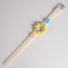 Rubber Strap Flower Dial Wrist Watch Yellow