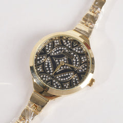 Women Stylish Chain Wrist Watch Golden With Black Dial