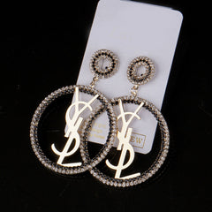 Womens Fancy Earring Golden