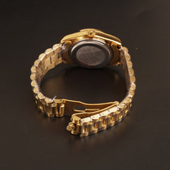 Women Chain Wrist Watch Golden Black R