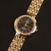 Women Chain Wrist Watch Golden Black R